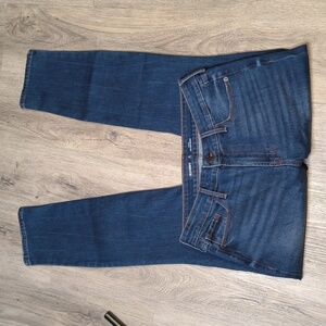sac959👖Mid Rise Pop Icon Skinny w/31" Inseam Old Navy Denim Jeans